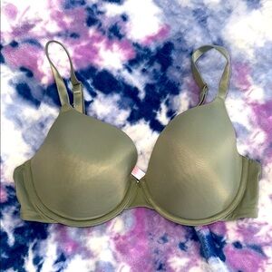 PINK Victoria’s Secret Wear Everywhere Olive Green Bra - 36D